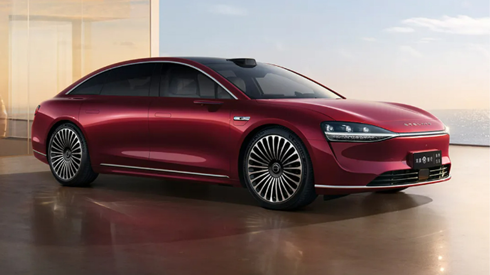 北汽 X 華為 | 全景智慧旗艦轎車享界S9重磅上市